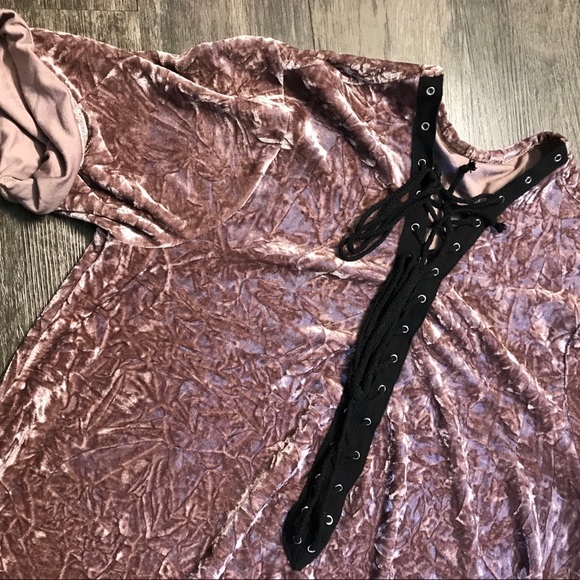 Cute dress Velvety Looking/feeling 😍 - Picture 6 of 8